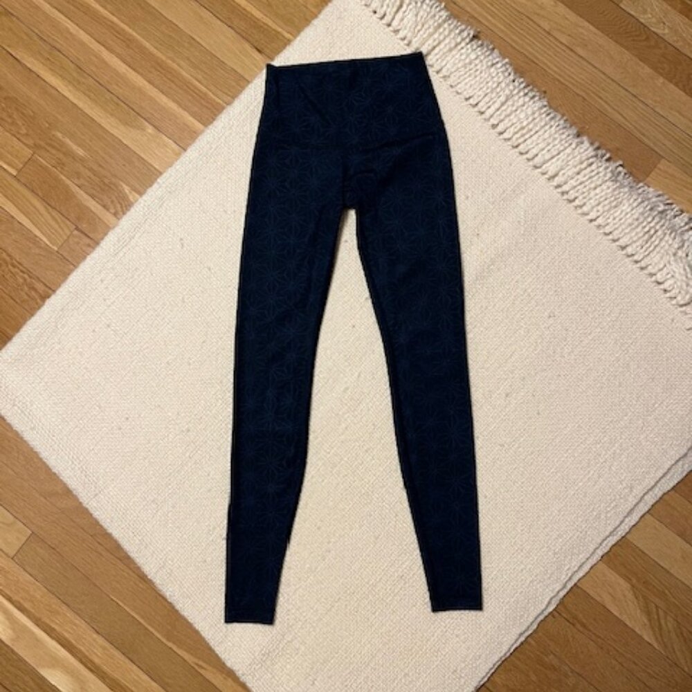 Lululemon, Size 4, Yoga High Rise Leggings